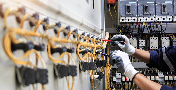 Professional Electrician technician working in Temple Terrace, FL